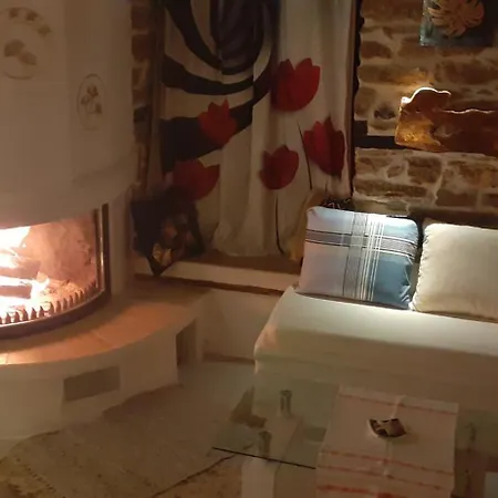 Relax Holistic House Vilă *